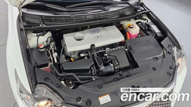 Lexus CT200h ZWA10, 2016 6