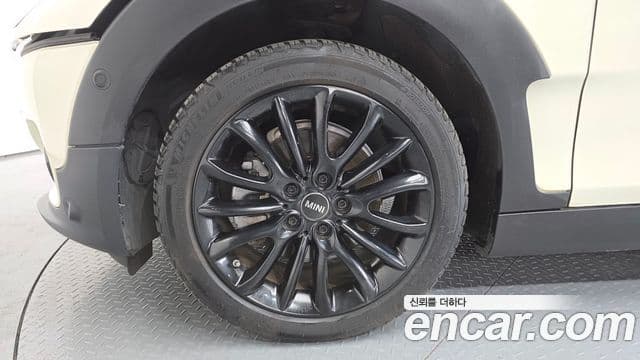 Mini Cooper 클럽맨 2세대, 2020 все фото