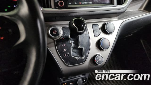 Kia The / новый New Ray Signature, 2022 9