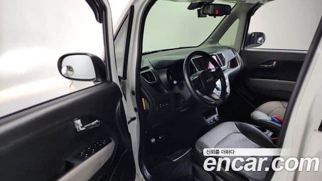 Kia The / новый New Ray Signature, 2022 10