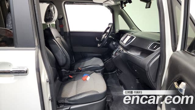 Kia The / новый New Ray Signature, 2022 11