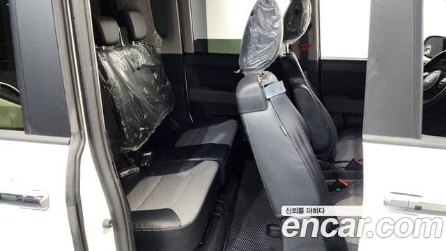 Kia The / новый New Ray Signature, 2022 12