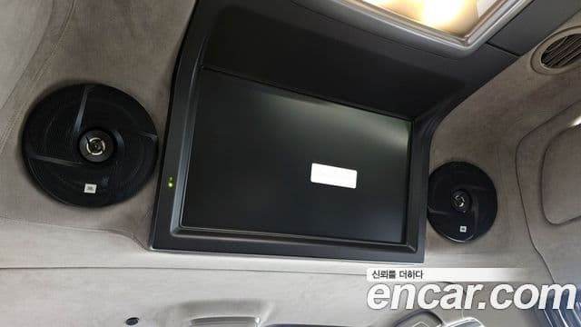 KG모빌리티(SsangYong) Korando 투리스모 4WD Chateau 9인승, 2014 18