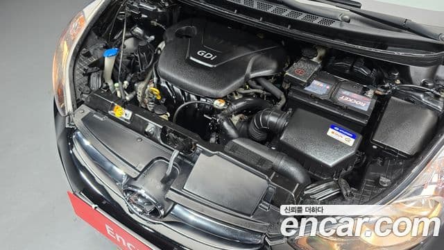 Hyundai Avante MD Modern, 2013 6