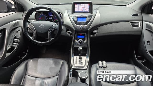 Hyundai Avante MD Modern, 2013 7