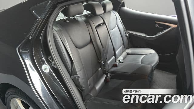 Hyundai Avante MD Modern, 2013 12