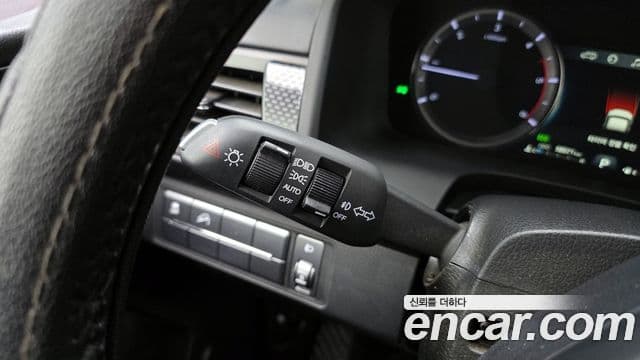 KG모빌리티(SsangYong) Rexton Sport 칸 Prestige Special (5-Link), 2021 16