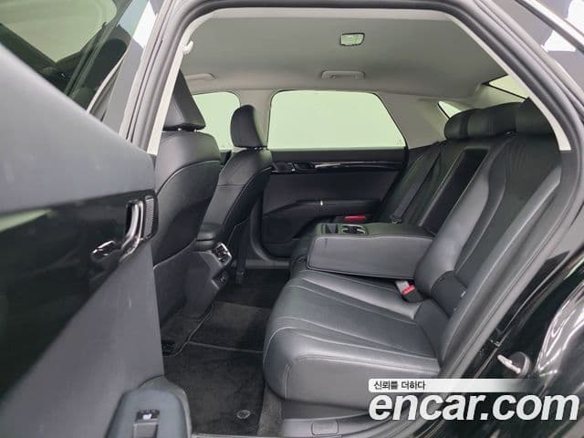 Hyundai Grandeur (GN7) Premium, 2023 10