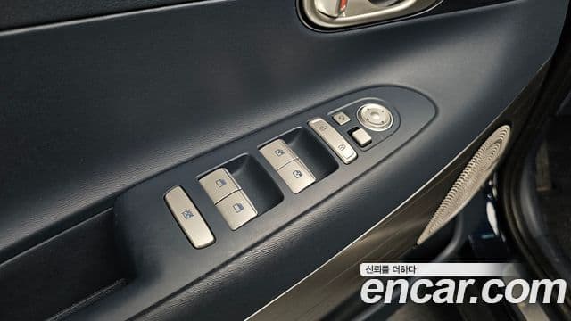 Hyundai NEXO Premium, 2024 16