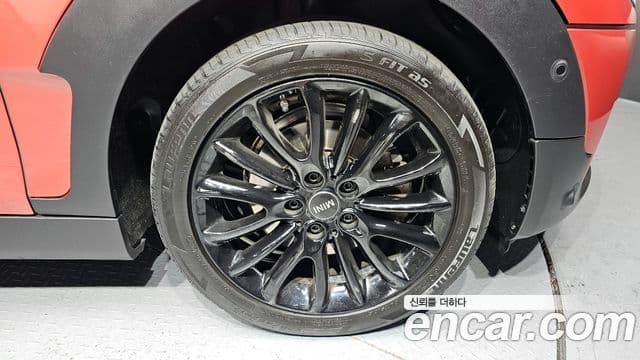 Mini Cooper 클럽맨 2세대, 2021 все фото