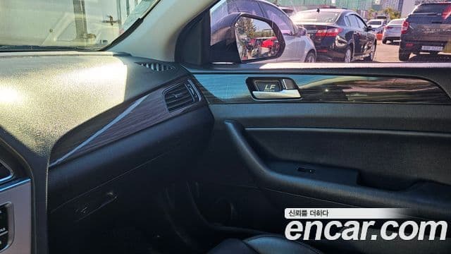 Hyundai LF Sonata 2.0 Smart, 2015 13