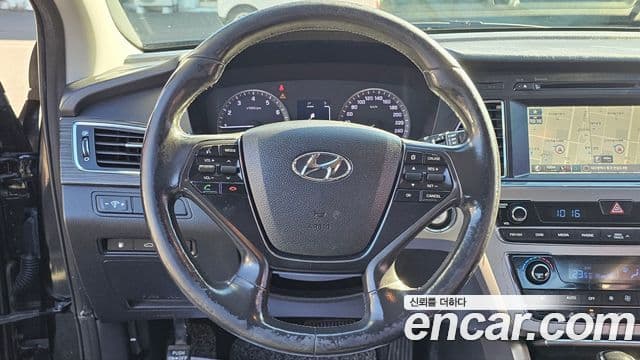 Hyundai LF Sonata 2.0 Smart, 2015 16