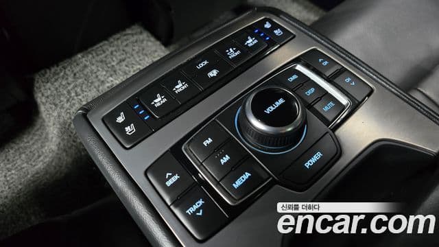 Hyundai Genesis DH G380 Prestige AWD, 2015 18