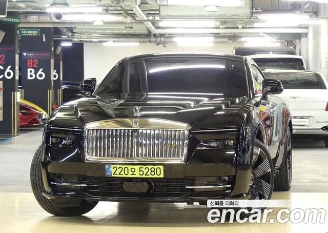 Rolls-Royce Spectre купе, 2025 1