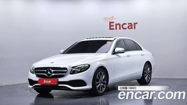 Mercedes-Benz E-класс W213 Avantgarde, 2019 1