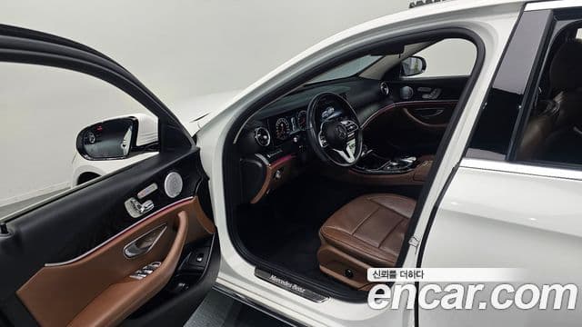 Mercedes-Benz E-класс W213 Avantgarde, 2019 11