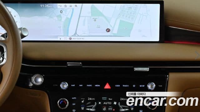 Genesis G80 (RG3) бензин 2.5 турбо 2WD, 2025 15