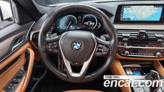 BMW 5시리즈 (G30) 520d M Sport Plus, 2017 14