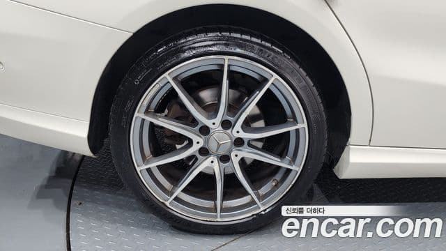 Mercedes-Benz CLA-класс C117 CLA200 CDI, 2014 все фото