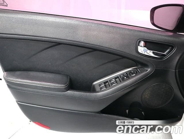 Kia K3 Prestige, 2014 8