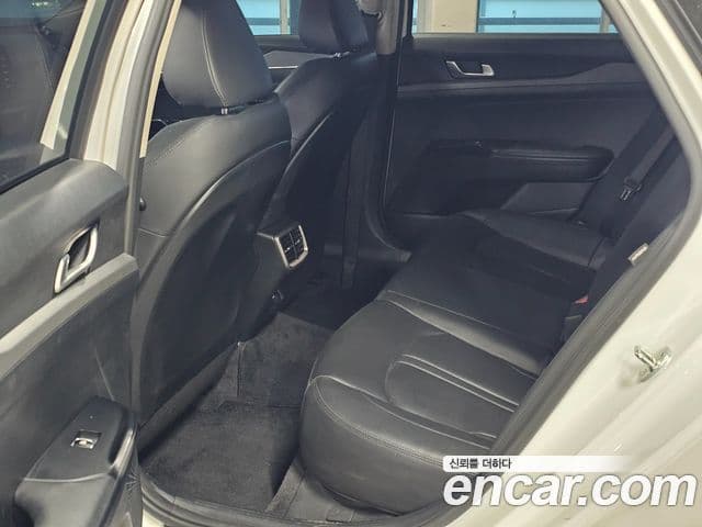 Kia K5 3세대 Trendy, 2023 7