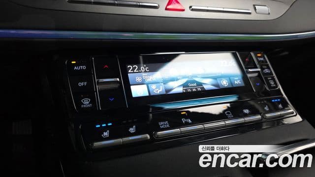 Hyundai The / новый New Grandeur IG гибрид Exclusive, 2023 16