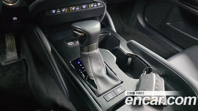 Lexus ES300h 7세대 Luxury Plus, 2023 9