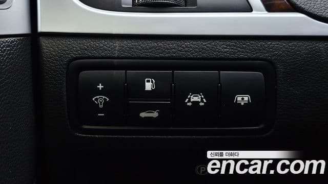 Hyundai Genesis DH G330 Premium AWD, 2016 17