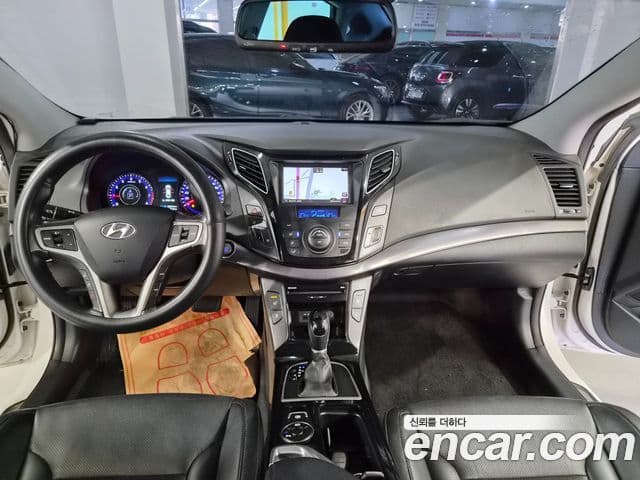Hyundai i40 살룬 Modern, 2012 11