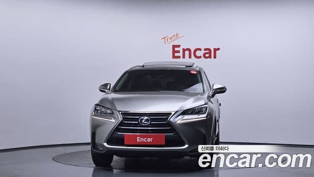 Lexus NX300h Supreme, 2017 3