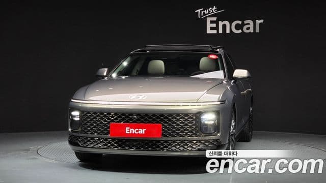 Hyundai Grandeur гибрид (GN7) Calligraphy, 2024 3