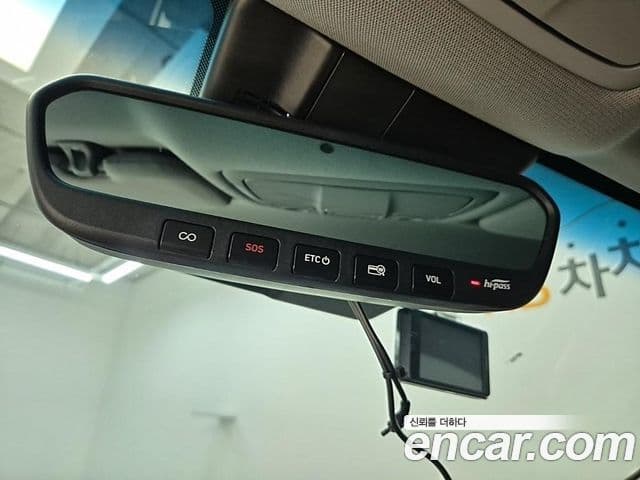 Genesis G80 Premium Luxury, 2019 17