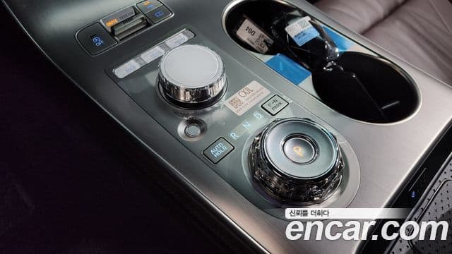 Genesis GV70, 2025 9