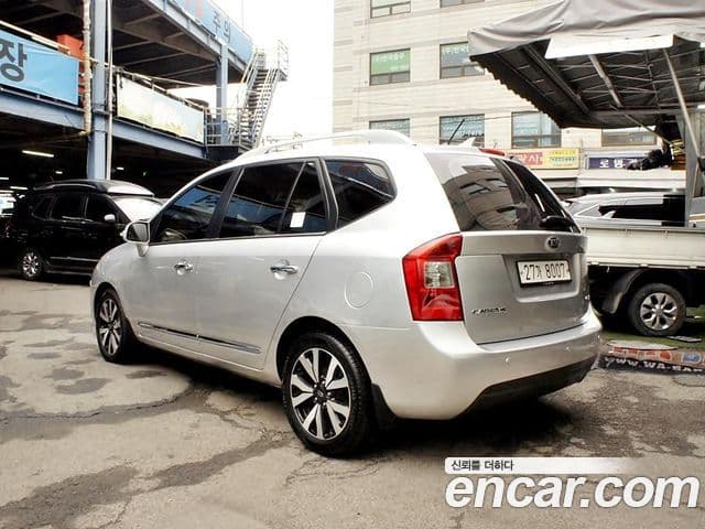 Kia 뉴카렌스 топовая версия, 2013 4
