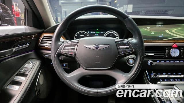 Genesis EQ900 Prestige, 2018 13