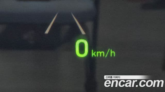 Genesis EQ900 Prestige, 2018 16