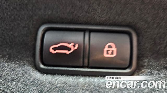 Genesis EQ900 Prestige, 2018 20