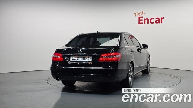 Mercedes-Benz E-класс W212 Avantgarde, 2011 4