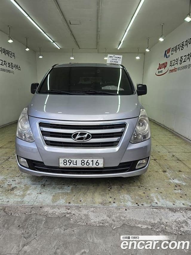 Hyundai Grand Starex Modern, 2017 1
