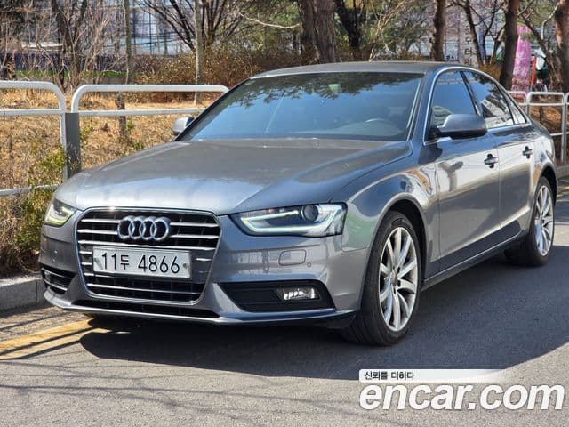 Audi New A4 B8, 2015 1