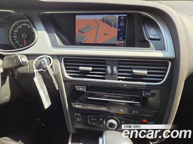 Audi New A4 B8, 2015 9