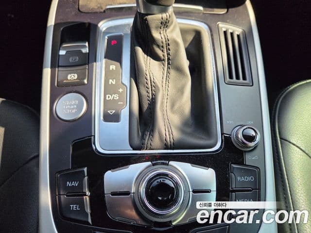 Audi New A4 B8, 2015 10