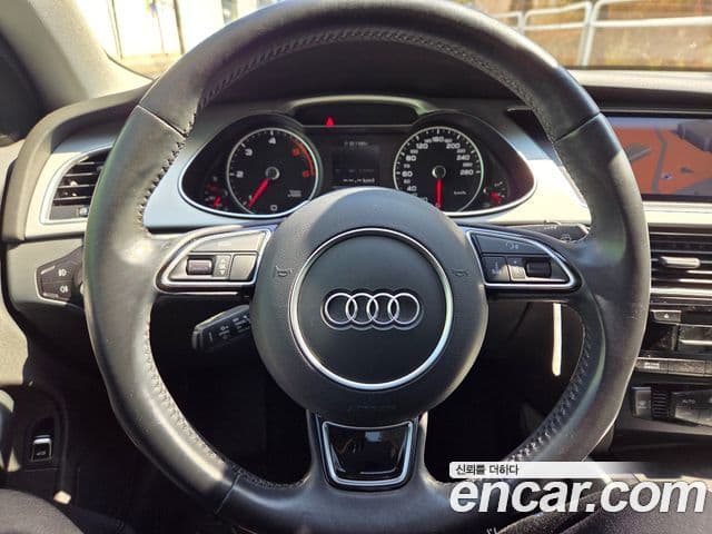 Audi New A4 B8, 2015 12
