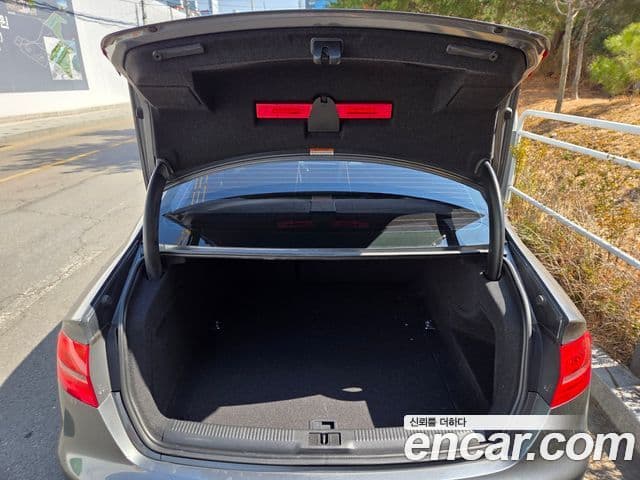 Audi New A4 B8, 2015 18