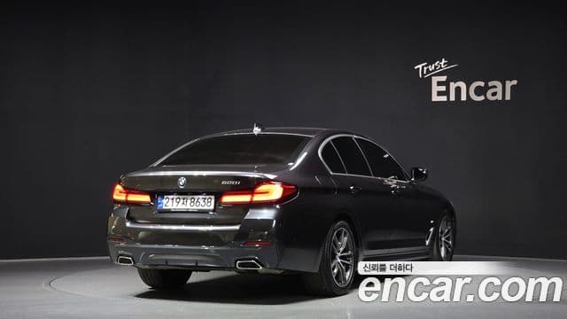 BMW 5시리즈 (G30) 520i M Sport, 2023 2