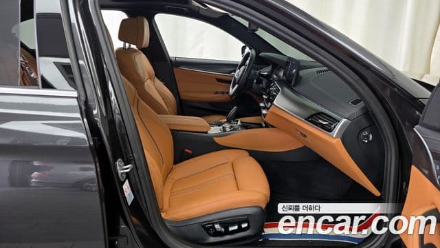 BMW 5시리즈 (G30) 520i M Sport, 2023 11
