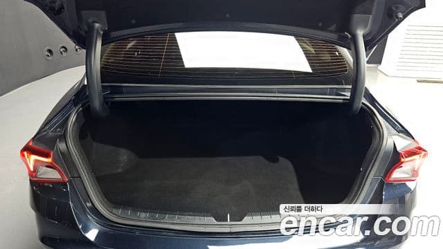 Kia K5 гибрид 3세대 Noblesse, 2021 20