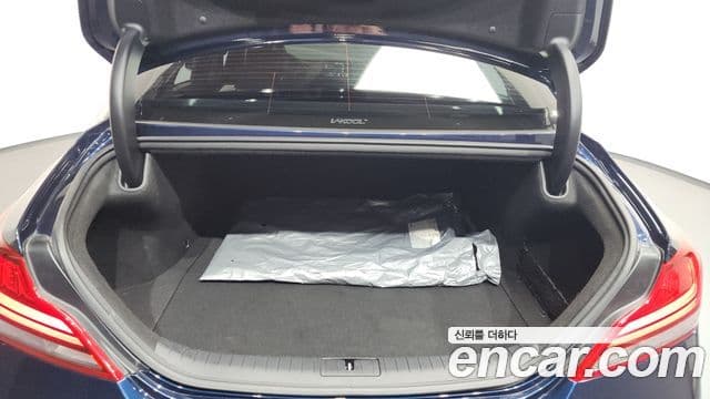 Genesis G70 Elite, 2019 20