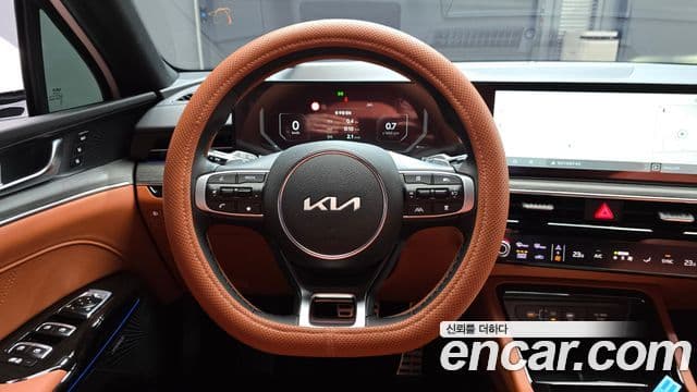 Kia The / новый New K5 3세대 Signature, 2024 13