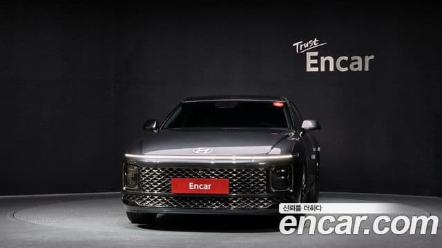 Hyundai Grandeur (GN7) Calligraphy, 2023 3